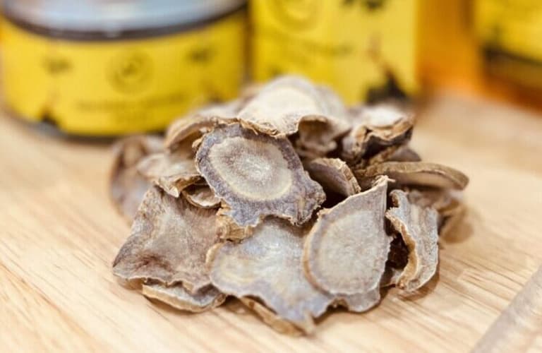 Có nên uống sâm sấy khô khi đang điều trị bệnh?